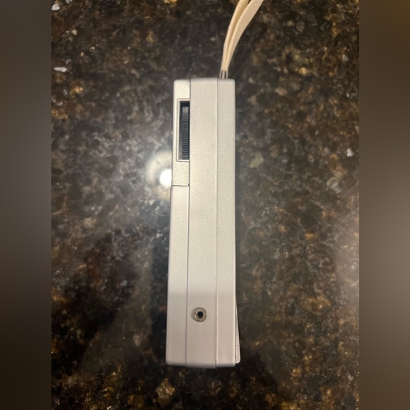 Vintage Windsor Transistor Pocket Radio Model 2024 Tested - Picture 4 of 5